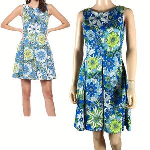TAYLOR Blue Green Floral Fit and Flare Scuba Dress with Pockets Size 2